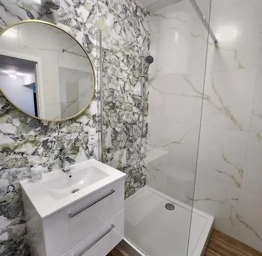 Appartamento Happiness Holidays - Old Town 10 *