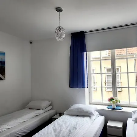 Happiness Holidays - Old Town 10 Apartment *