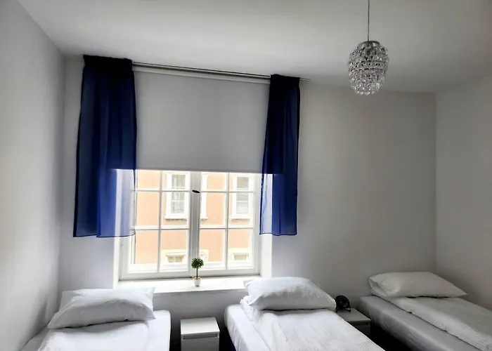 Happiness Holidays - Old Town 10